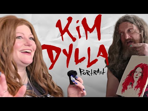 Drawing WWE and metal clothes designer Kim Dylla at Inferno