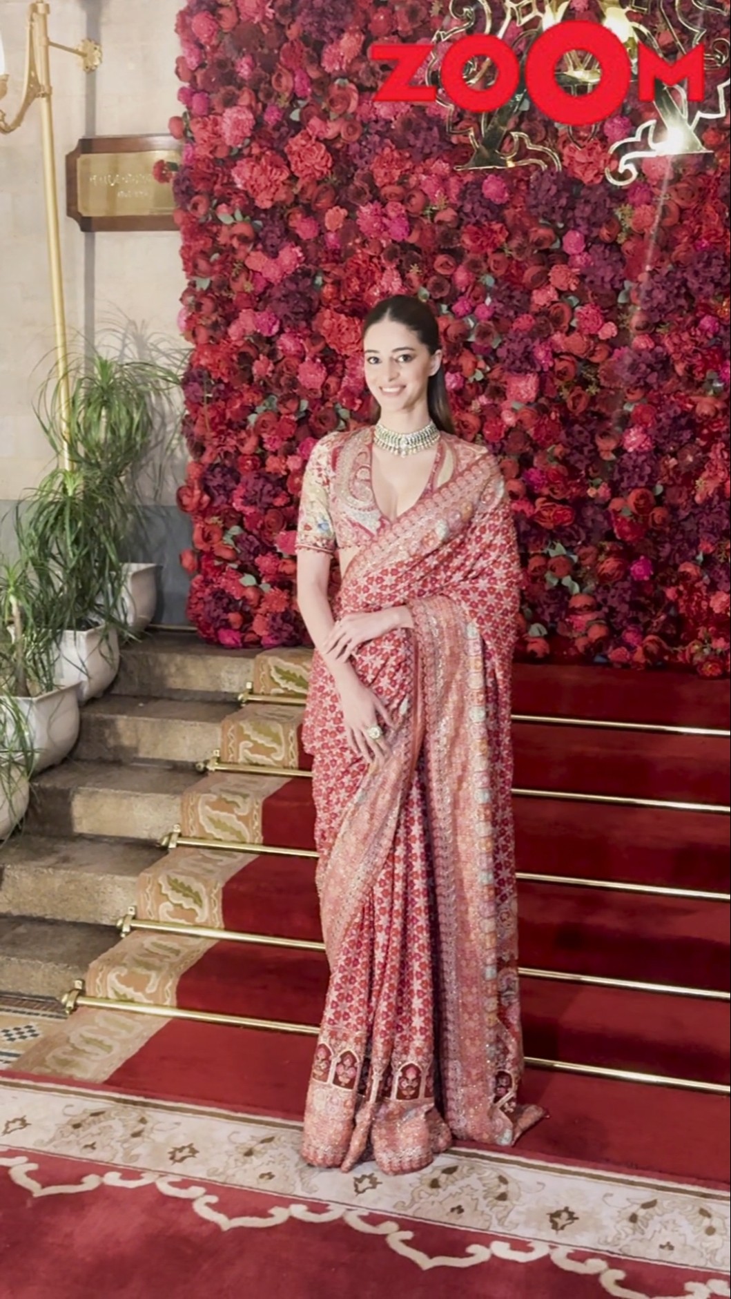 Ananya Panday STUNS with a GORGEOUS smile at Aadar Jain-Alekha Advani Wedding #ananyapanday #shorts