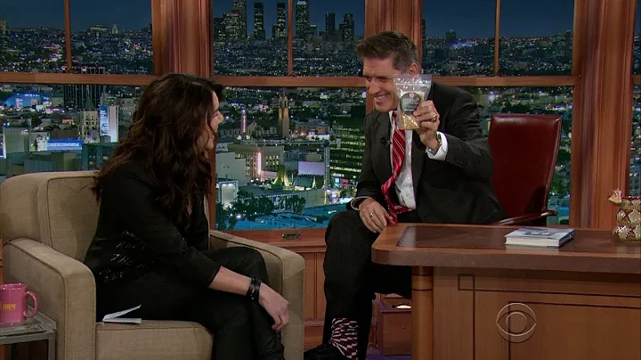 Late Late Show with Craig Ferguson 9/23/2014 Laure...
