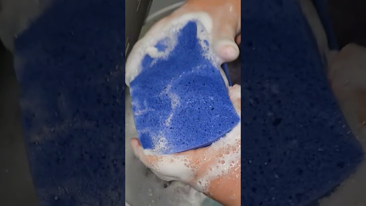 Just relaxes me to my core. The smells, the sounds, and the suds. ☺️🫧👌 #fyp #asmrsounds #laundry 