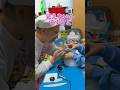 ネイリストの旦那にガチャガチャつけてもらった #カップル #vlog #夫婦暮らし #ショート #ファッション #ネイル #美容 #ガチャガチャ #Y2K #ネイルデザイン