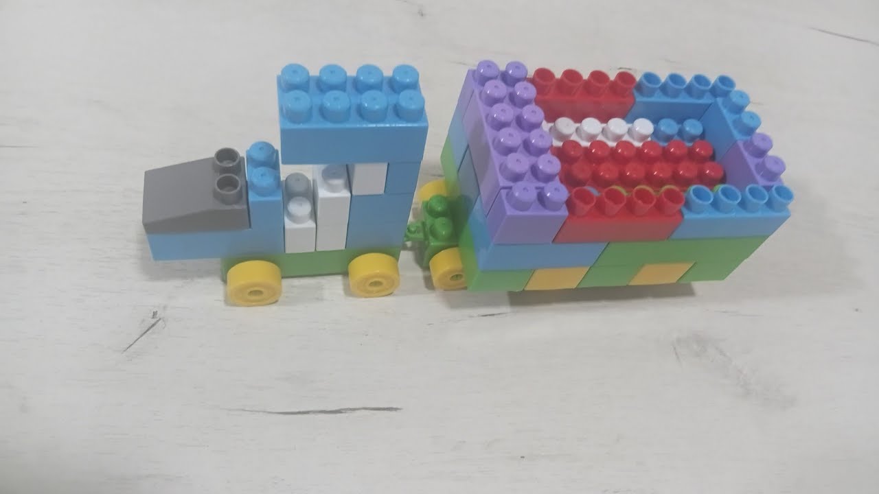 How to make a blue Tractor? Lego Lucky Bricks!!
