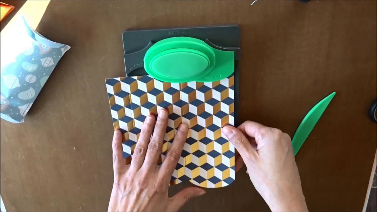 Petites boîtes réalisées à l'aide de la Pillow Box Punch Board sandy duncan