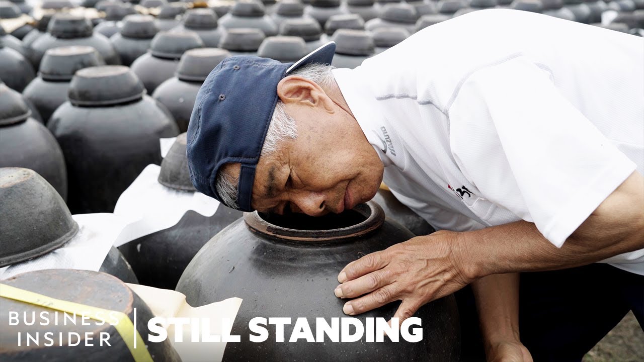 ⁣How 52,000 Pots Are Used To Age A Rare Japanese Black Vinegar | Still Standing | Insider Business