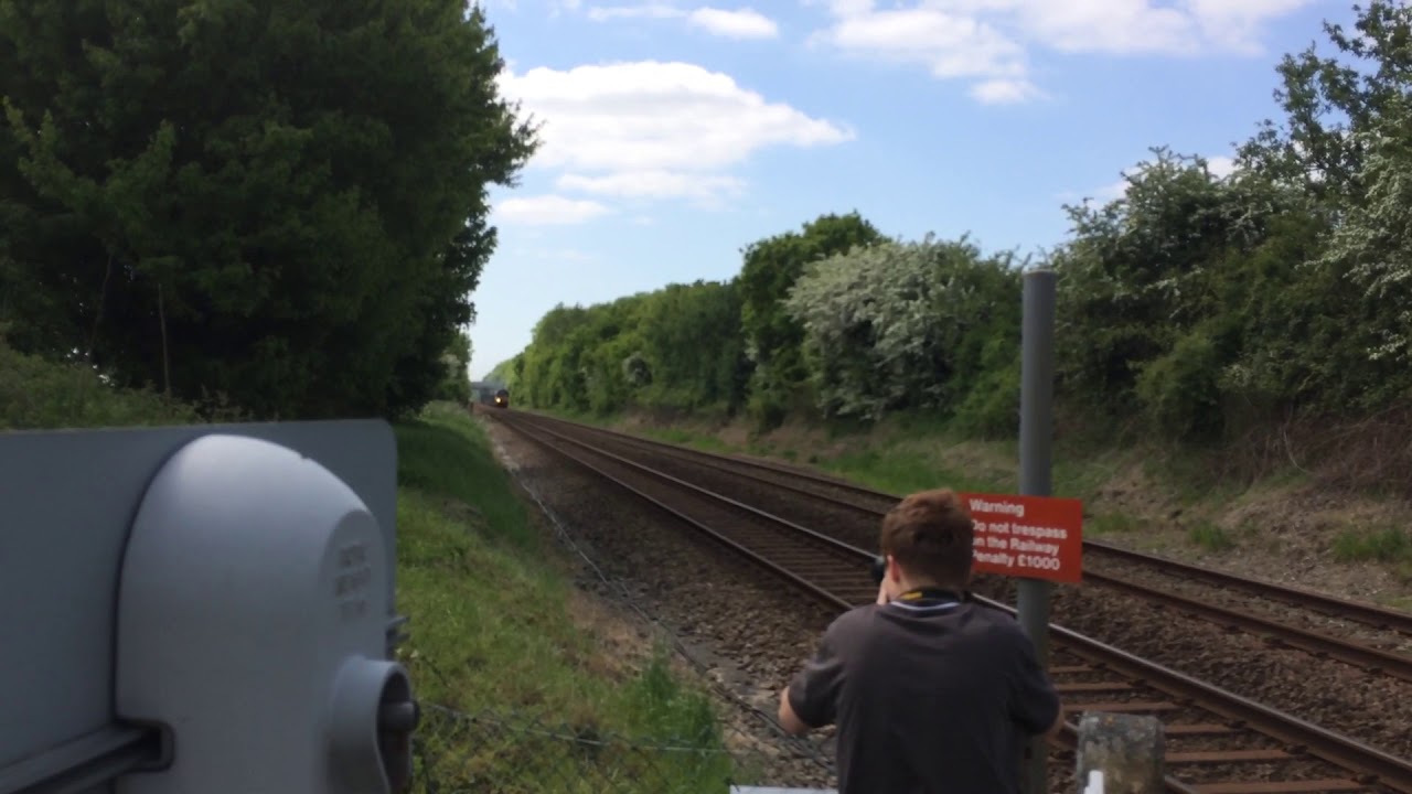 66059 hauls a Loaded Mountsorrel past Spinks Lane 19/05/2018