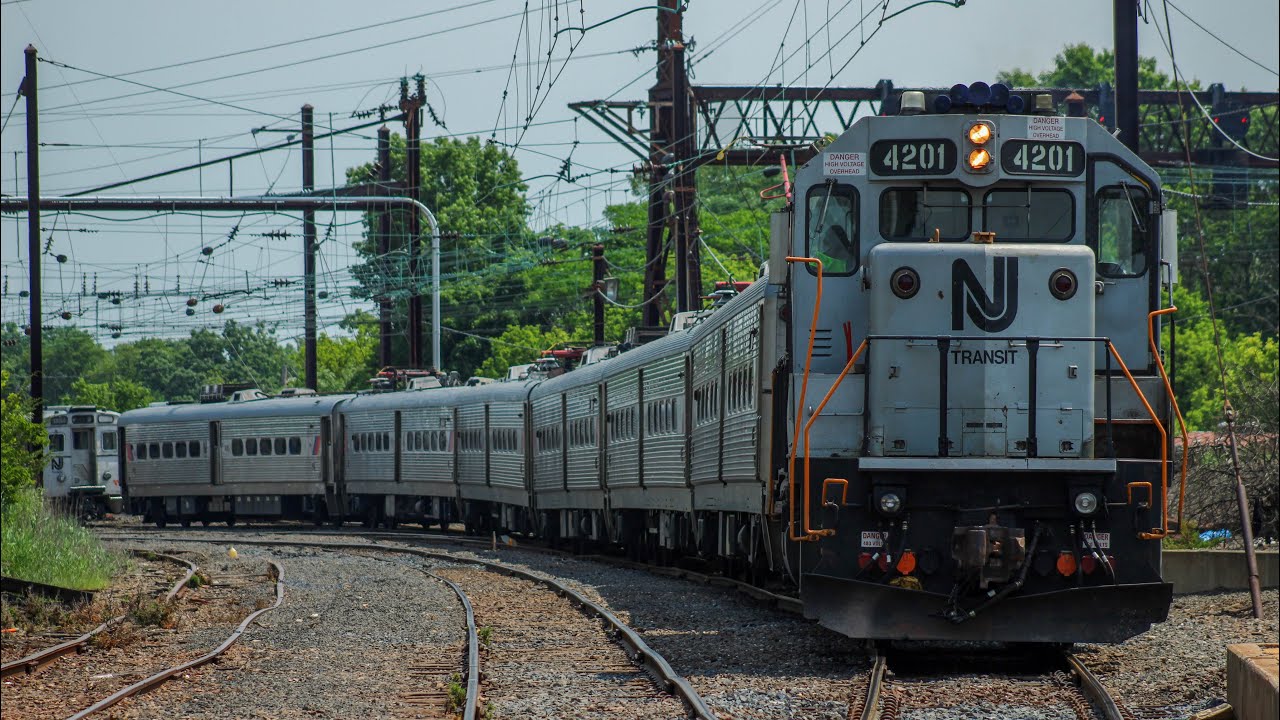 railfanning-at-jersey-avenue-with-njt-4201-switching-arrows-youtube