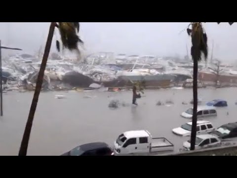 Storm Irma hits Saint Martin island – video