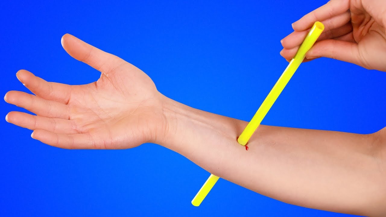 32 EASY MAGIC TRICKS EXPLAINED