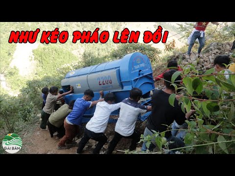 Video Cống Dua vui mừng nhận máy tuốt lúa loại khủng - Kéo... - youtube