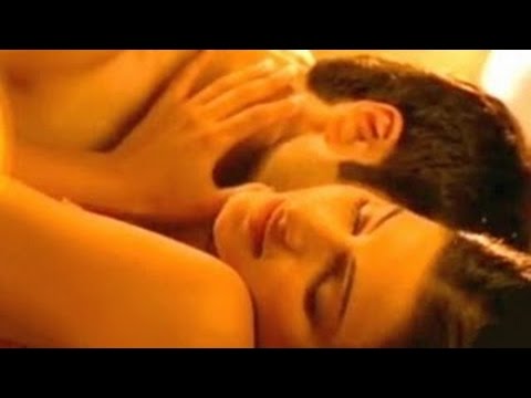 Hot Shruti Hassan & John Abraham Bed Room Romance - YouTube