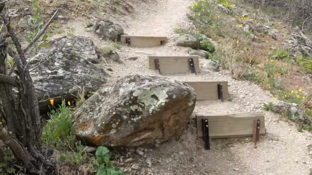 New Zealand fun for free. Cromwell mining site. Fun hike 
