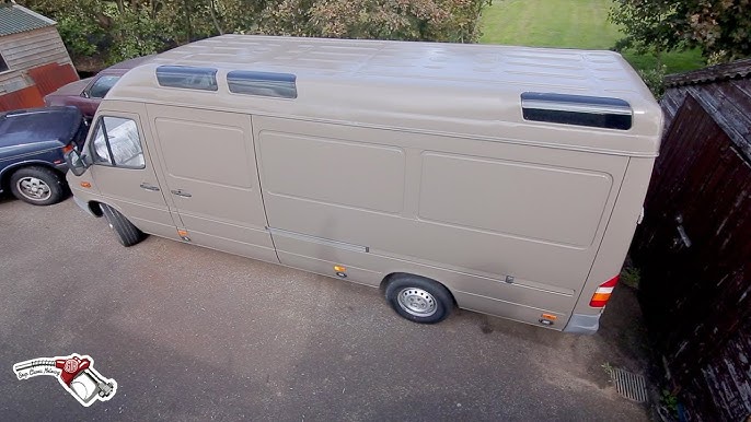 ESCAPADER VAN TOUR: Converted 4x4 Sprinter Van