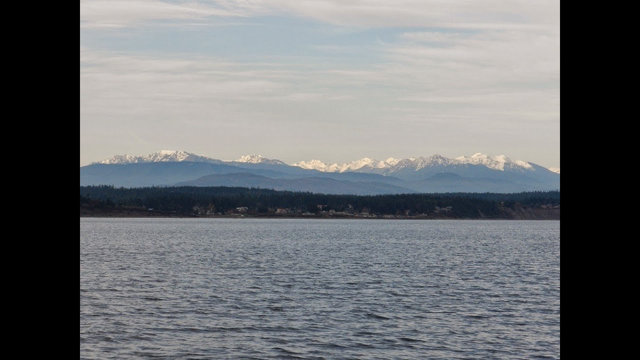 ⁣Skoota 28 power catamaran cruising from Port Townsend to Sidney BC