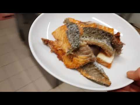 Video: Cách Làm Bánh Snack Cá Hồi