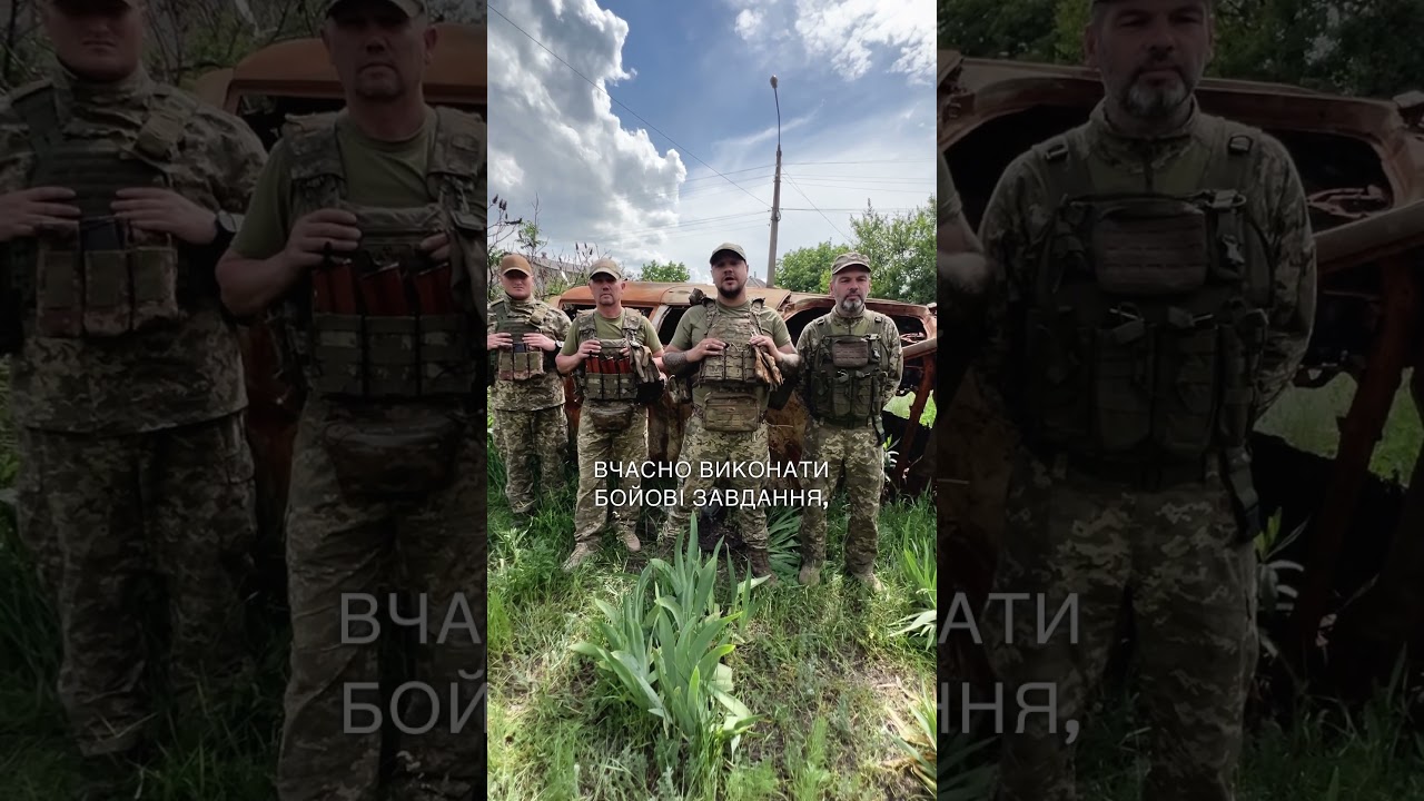 Відео Три повнопривідні пікапи для 23-го інженерно-позиційного полку 1