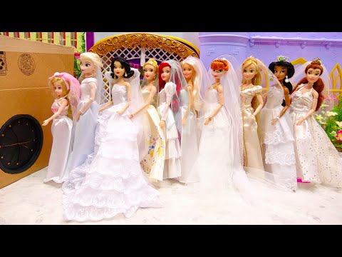 リカちゃんとアナと雪の女王がウェディング てさぐりボックスの中に入って プリンセスドレスに大変身 衣装を手作り工作 Diy Barbie Wedding Dress Crafts 人形 アニメ Youtube
