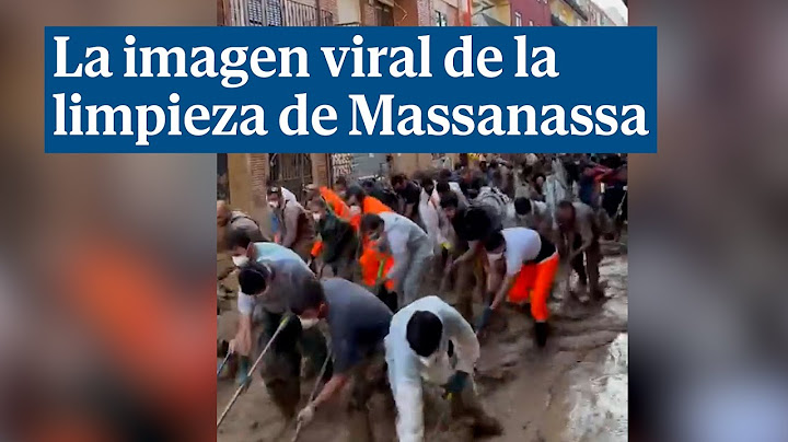 La imagen viral de la coordinación entre vecinos y voluntarios en Massanassa
