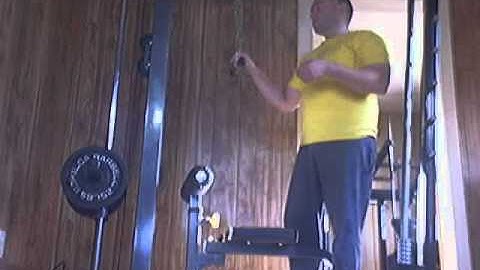 Powertec Lat Machine