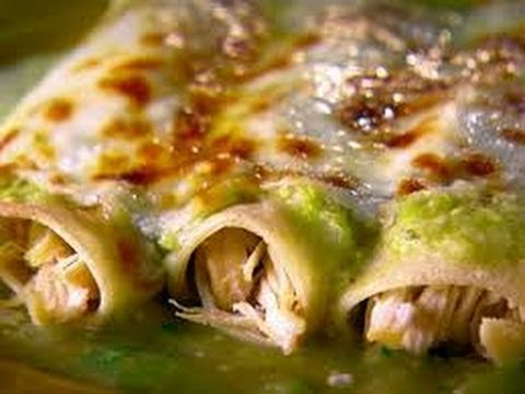 Chicken Enchiladas Verdes (Mexican Food)