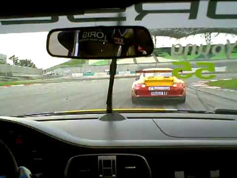 Carrera Cup Asia Battle on the Sepang Short Circuit