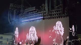 Sabrina Carpenter - Concierto Taylor Swift