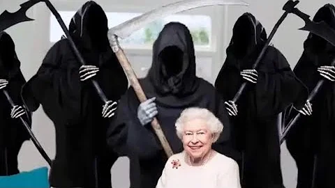 Smoking on that Queen Elizabeth Pack