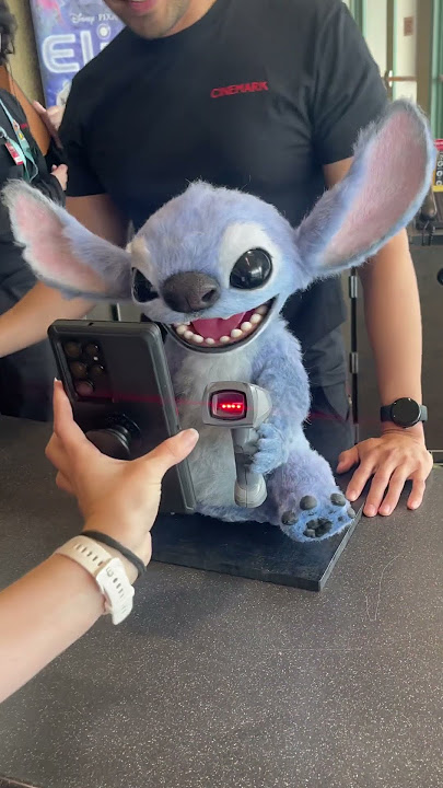 Just rolled up to see #Thunderbolts and got hit with this surprise— #Stitch scanning tickets.