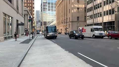 [⁴ᴷ⁶⁰HD] MTABus: 2002 MCI D4500 (#2907) On The QM7 At Church/Park Pl