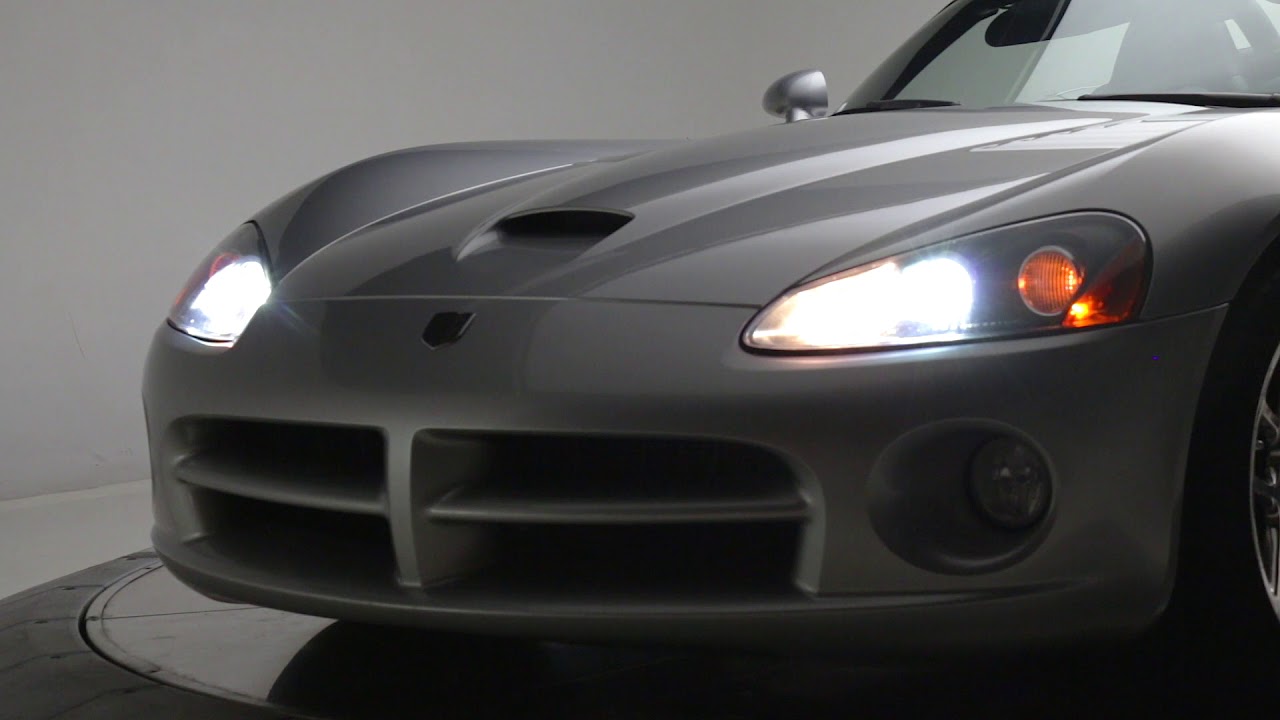 2003 Dodge Viper For Sale - Startup & Studio Shoot