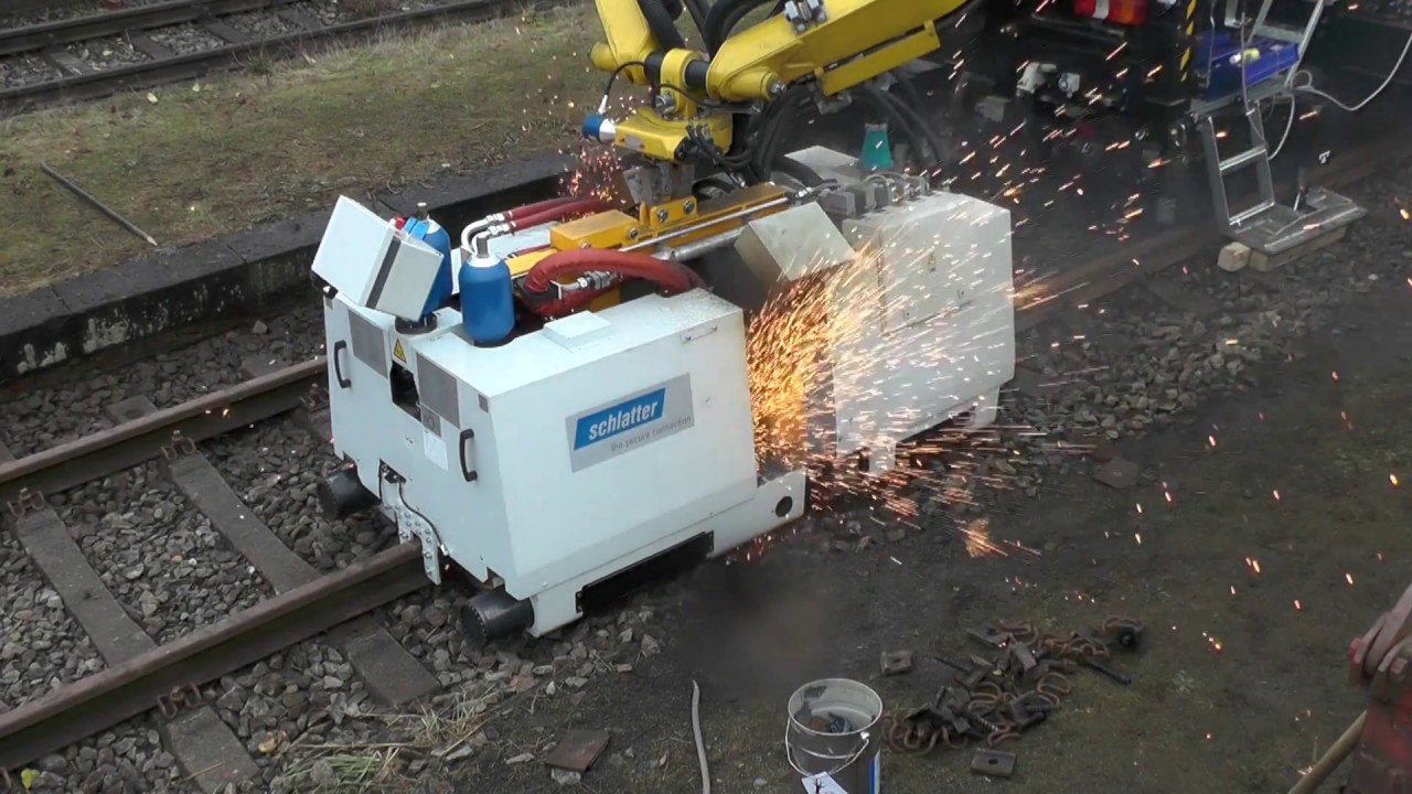 AMS200 Rail Welding Machine Supra Roadflex Track Repair YouTube