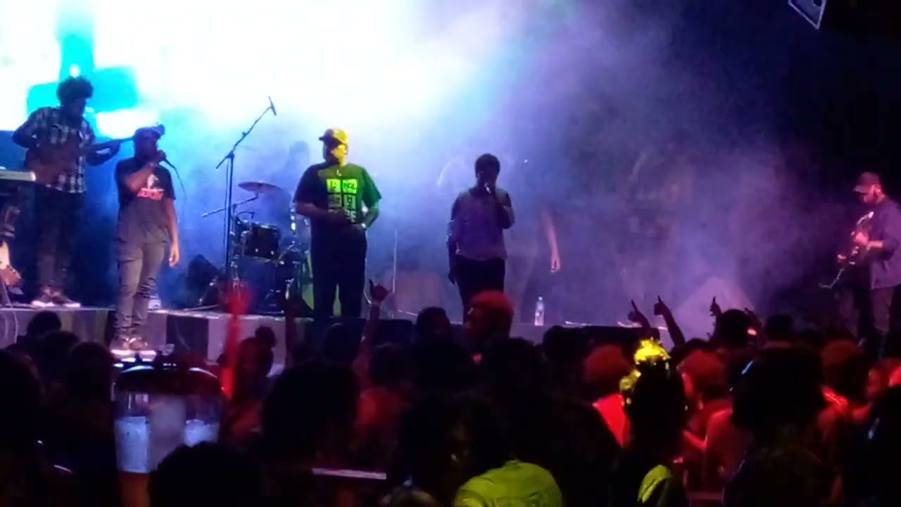 ToBones by Uralom Kania ft Leonie Kania