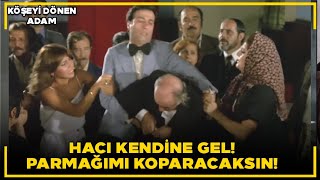 Köşeyi Dönen Adam | Hacı Kendine Gel! Parmağımı Koparacaksın!
