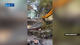 Սարյանի պուրակի կրպակները քանդում են