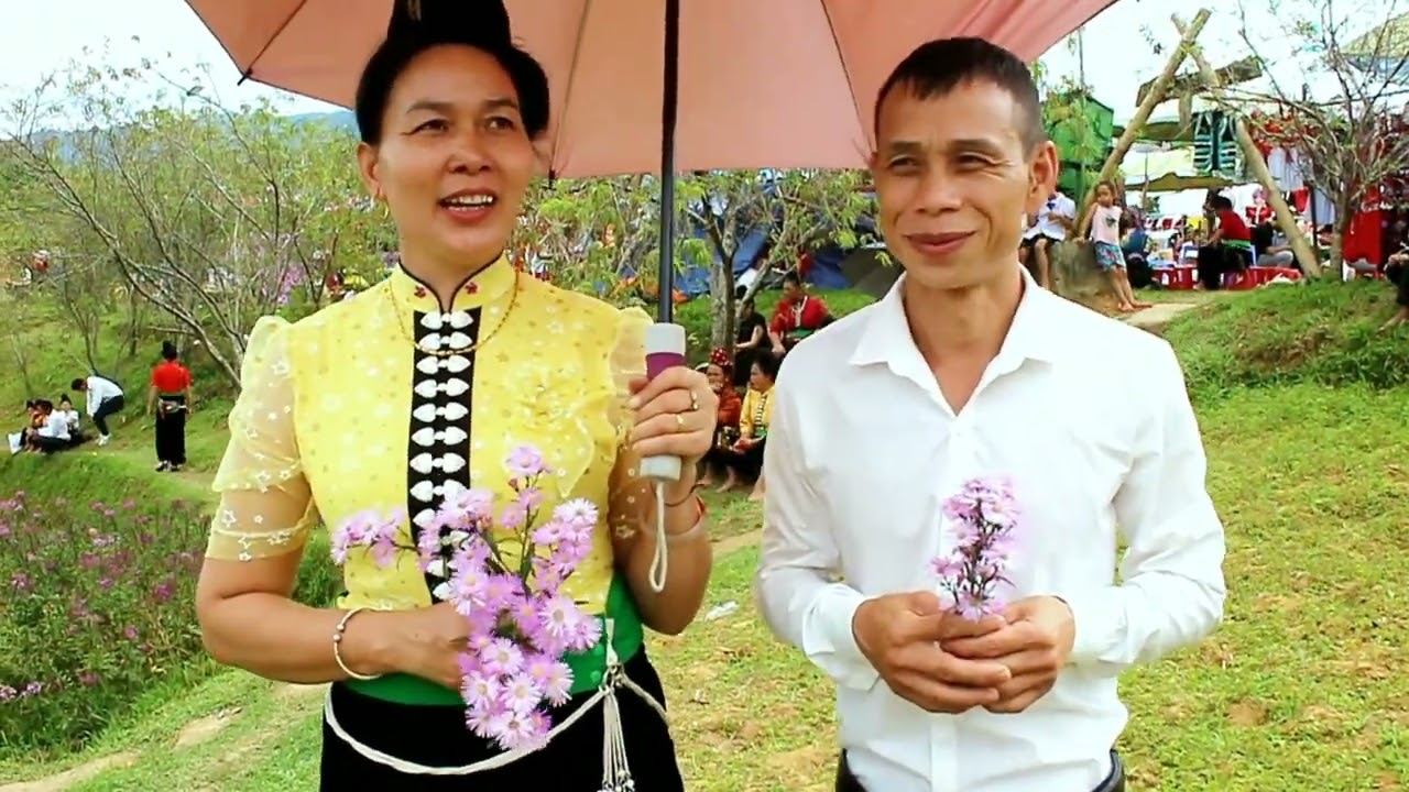 Hai Nghệ Nhân Nổi Tiếng Hoàng Nhung Quàng Sương Gặp Nhau Tại PÚ PHA ĐIN Hát Rất Hay/HoaBanSonLa tv/