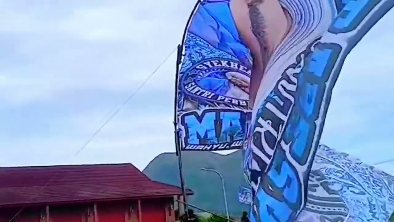 Wow besar banget mas gak berak tah _ bendera sholawat