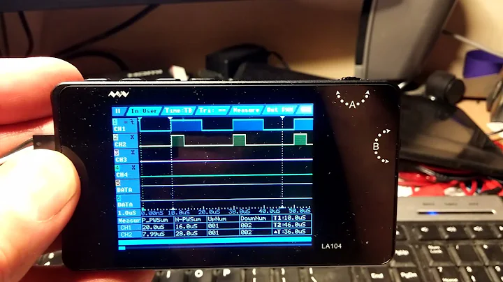 LA104 DSO Pocket Digital Storage Oscilloscope