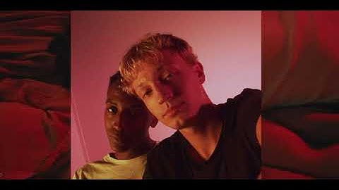 Peter Sandberg & Henry Green – Pinetrees (Official Music Video)