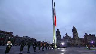 Izamiento de bandera en memoria de las víctimas de los sismos de 1985 y 2017 | Gobierno de México