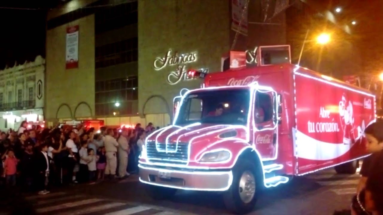 Camiones Coca Cola Desfile Navideño! YouTube