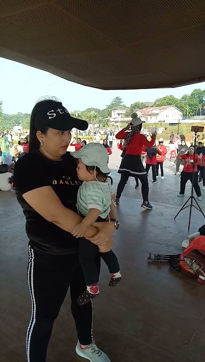 pingin minum ASI bunda