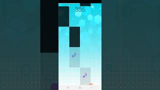 jugando en piano de SebastianYatra(juego) screenshot 3
