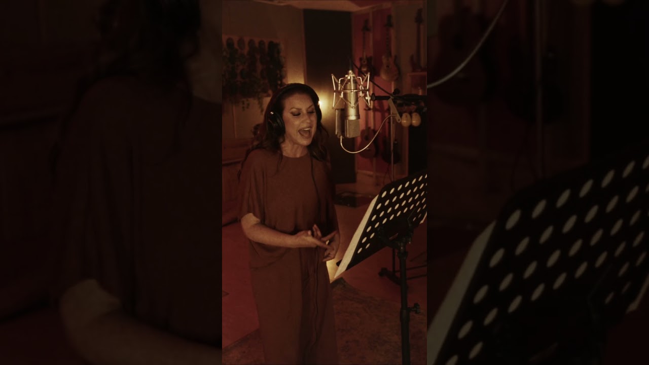 Ya salió el video de nuestra canción “Sombra Perdida” de “El Último Disco Vol.1”
