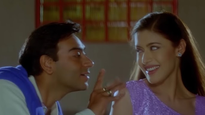 Yosh opa akasini pornoga tushayotganini ushlab oldi.