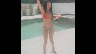 Bhad Bhabie showing off