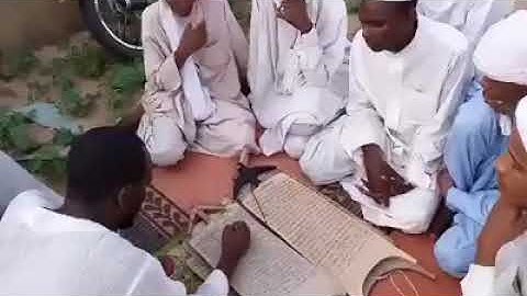 طلبة القرآن الكريم