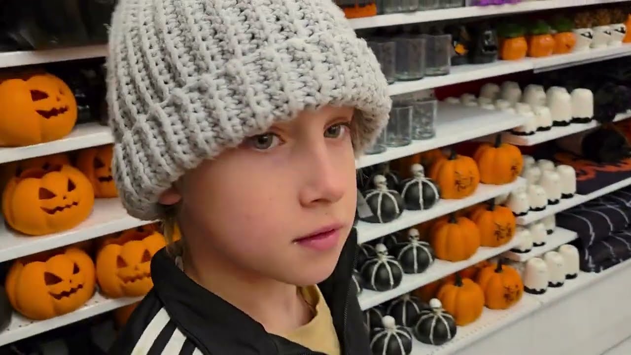 Höstvlogg på landet 🍁Hästar, Bosse & halloweenhandel.