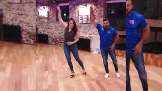 Duplicandote La dosis TIMBALIVE! Pasitos & Salsa  moves Intermediate with Misael & Nicole! 😱🇨🇺