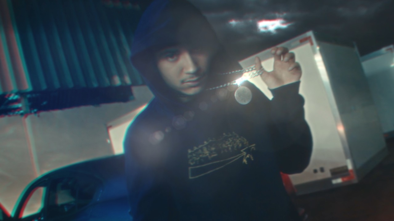 JULINN REAL - GATA ARGENTINA Prod. FlacksBeats (Vídeo Clipe Oficial)