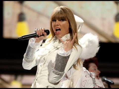 Taylor Swift Disses Harry Styles In Grammys Performance!?!