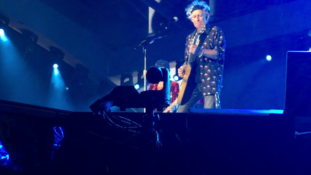 Rolling Stones Slipping Away (snippet) Barcelona 2017 YouTube
